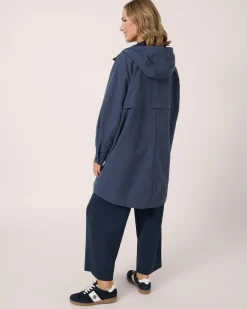 Sommerparka mit Kapuze