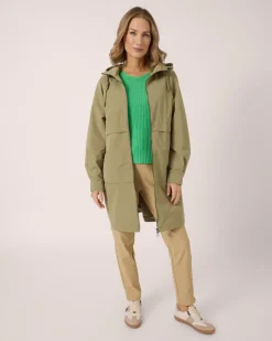 Sommerparka mit Kapuze
