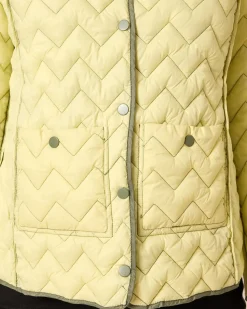 Steppjacke mit kontrastfarbigem Futter