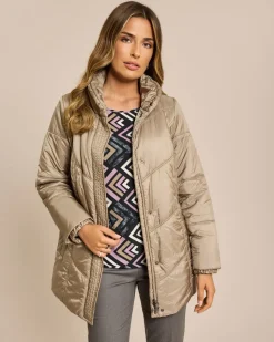 Steppjacke mit voluminösem Stehkragen