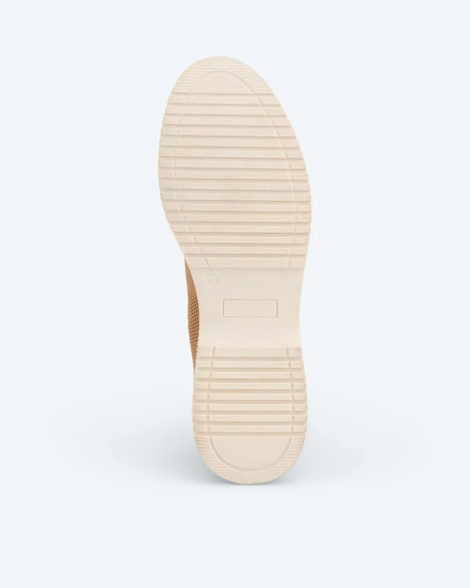 Stiefelette aus Strick
