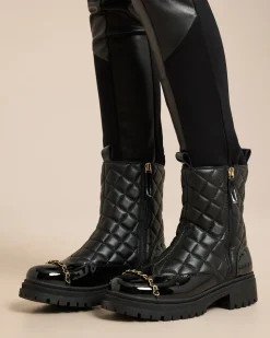 Stiefel mit Steppung