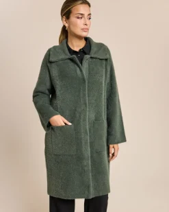 Strickmantel mit abnehmbarem Kragen