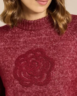 Strickpullover mit Blumenstickerei