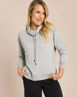 Sweatpullover mit Schlitzen