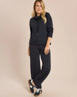 Sweatpullover mit Schlitzen