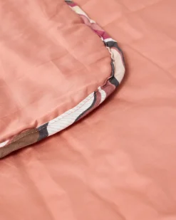 Tagesdecke mit Punktsteppung